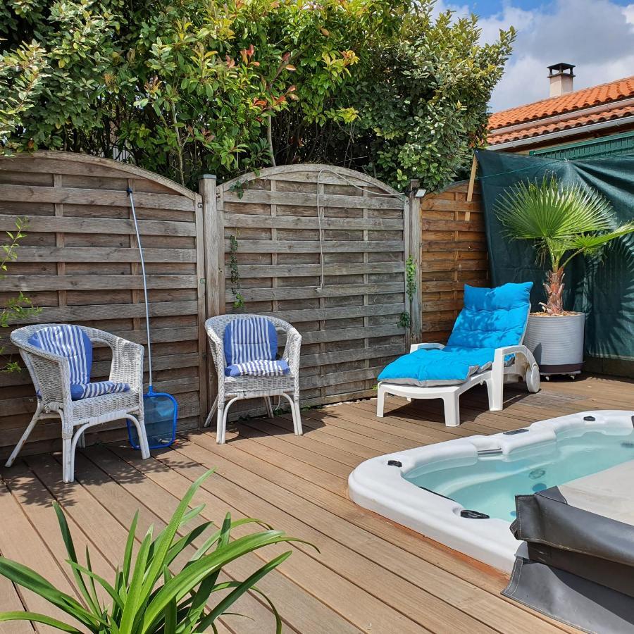 Le Petit Manoir Bed and Breakfast Vaux-sur-Mer Buitenkant foto