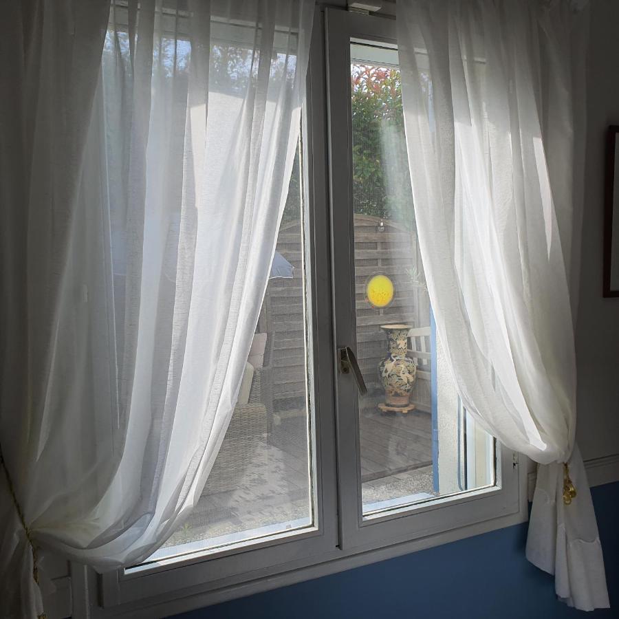 Le Petit Manoir Bed and Breakfast Vaux-sur-Mer Buitenkant foto